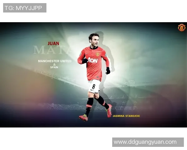 足球明星背后的奋斗与荣耀：从草根到巅峰的传奇旅程